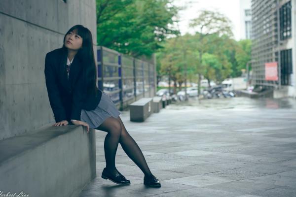 ベッキー   台湾正妹Becky实践大学校服写真，jk制服气质学妹清纯街拍第19张图片