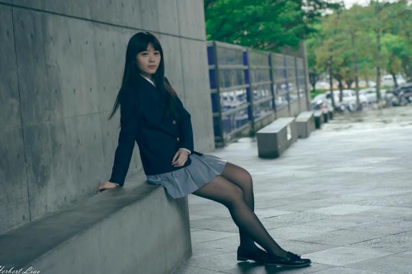 ベッキー   台湾正妹Becky实践大学校服写真，jk制服气质学妹清纯街拍第41张图片