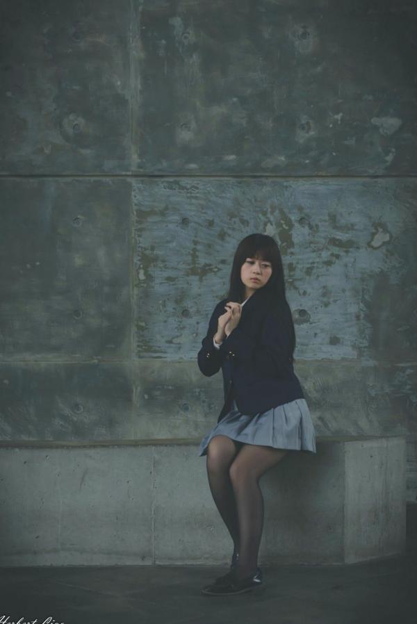 ベッキー   台湾正妹Becky实践大学校服写真，jk制服气质学妹清纯街拍第48张图片
