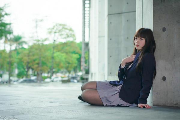 ベッキー   台湾正妹Becky实践大学校服写真，jk制服气质学妹清纯街拍第54张图片