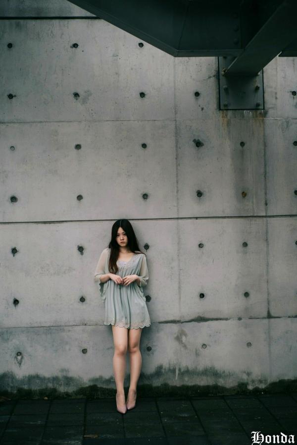 ベッキー   台湾美女Becky楼道职场写真，碎花OL衬衫搭配黑丝短裙，干练性感诱惑系列第25张图片