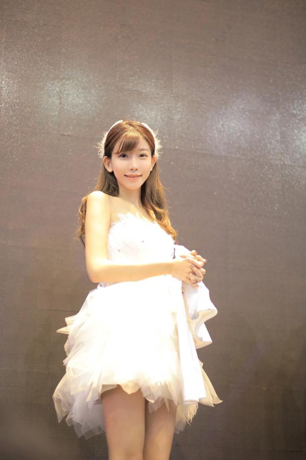 陈潇   台湾网红陈潇微博自拍写真合集：粉嫩甜美少女居家休闲风与生活日常精选第2张图片