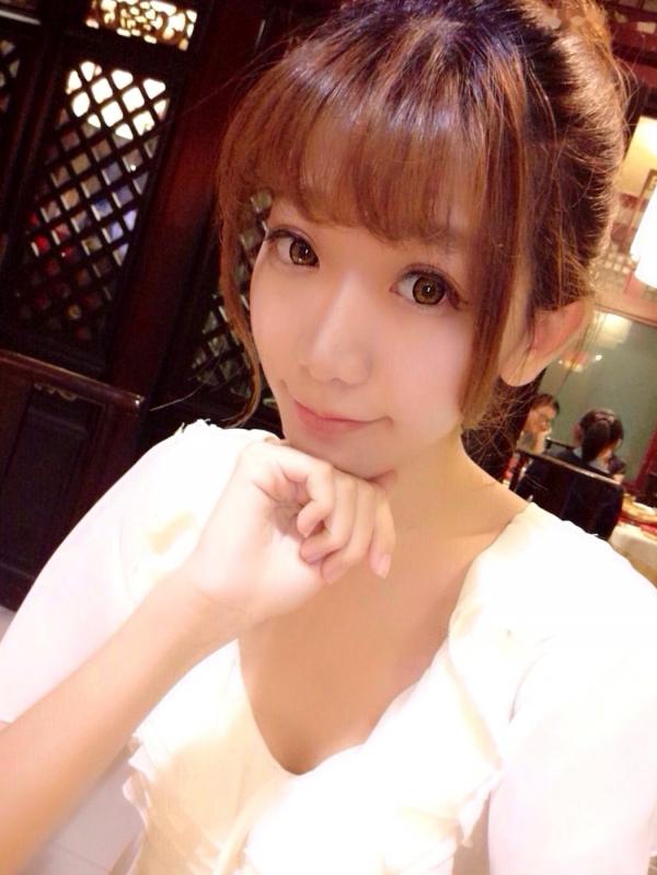 陈潇   台湾网红陈潇微博自拍写真合集：粉嫩甜美少女居家休闲风与生活日常精选第73张图片