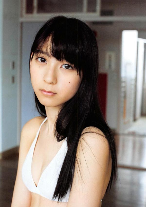 松岡菜摘 松冈菜摘  PB写真集_松冈菜摘《Tsuishin》自然清新风格治愈系少女户外旅拍写真集[105P]第24张图片