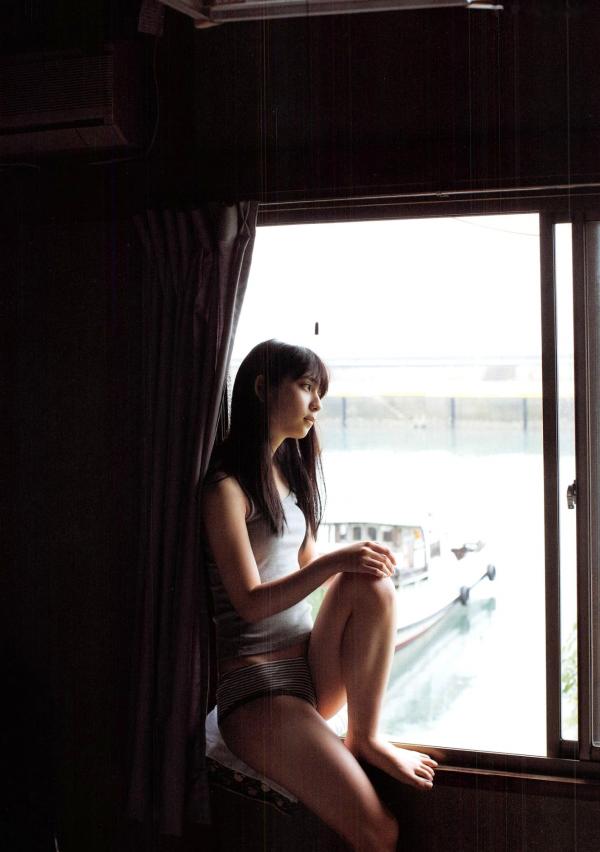 松岡菜摘 松冈菜摘  PB写真集_松冈菜摘《Tsuishin》自然清新风格治愈系少女户外旅拍写真集[105P]第40张图片