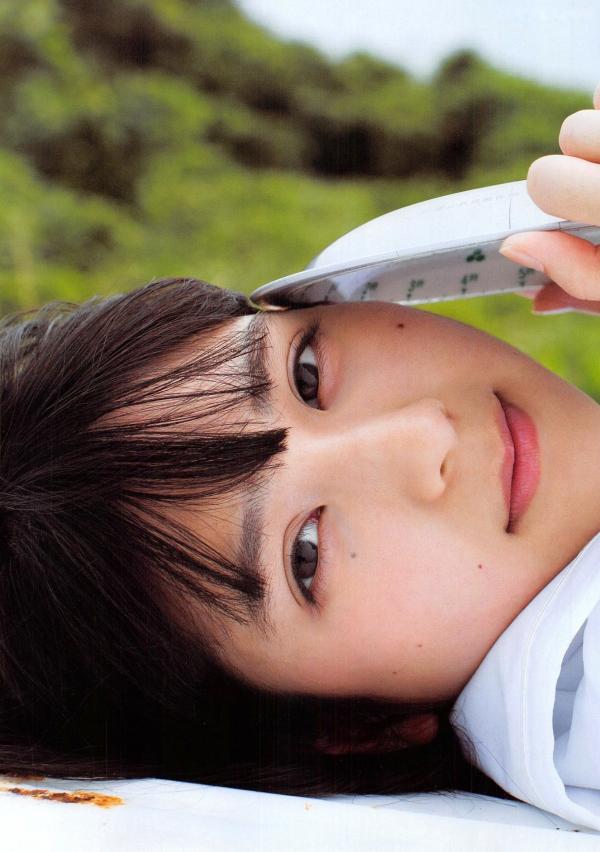 松岡菜摘 松冈菜摘  PB写真集_松冈菜摘《Tsuishin》自然清新风格治愈系少女户外旅拍写真集[105P]第84张图片