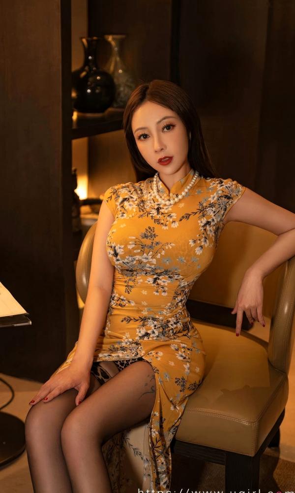 张杨果而 张杨果而  UGirlsApp尤果圈爱尤物-2904-果儿《无一不是你》：碎花旗袍装勾勒绝美曲线，黑丝长腿尽显东方典雅诱惑第19张图片