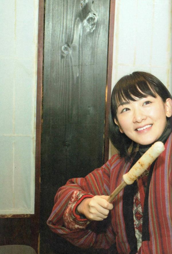 生駒里奈 生驹里奈  生驹里奈《君の足跡》写真精选：海边校园清纯校服主题，元气少女治愈系影像第21张图片