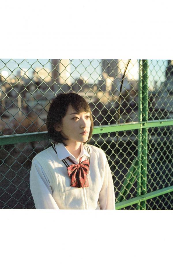 生駒里奈 生驹里奈  生驹里奈《君の足跡》写真精选：海边校园清纯校服主题，元气少女治愈系影像第30张图片