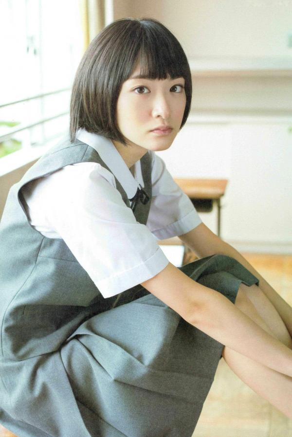 生駒里奈 生驹里奈  生驹里奈《君の足跡》写真精选：海边校园清纯校服主题，元气少女治愈系影像第41张图片
