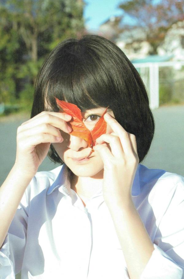 生駒里奈 生驹里奈  生驹里奈《君の足跡》写真精选：海边校园清纯校服主题，元气少女治愈系影像第55张图片