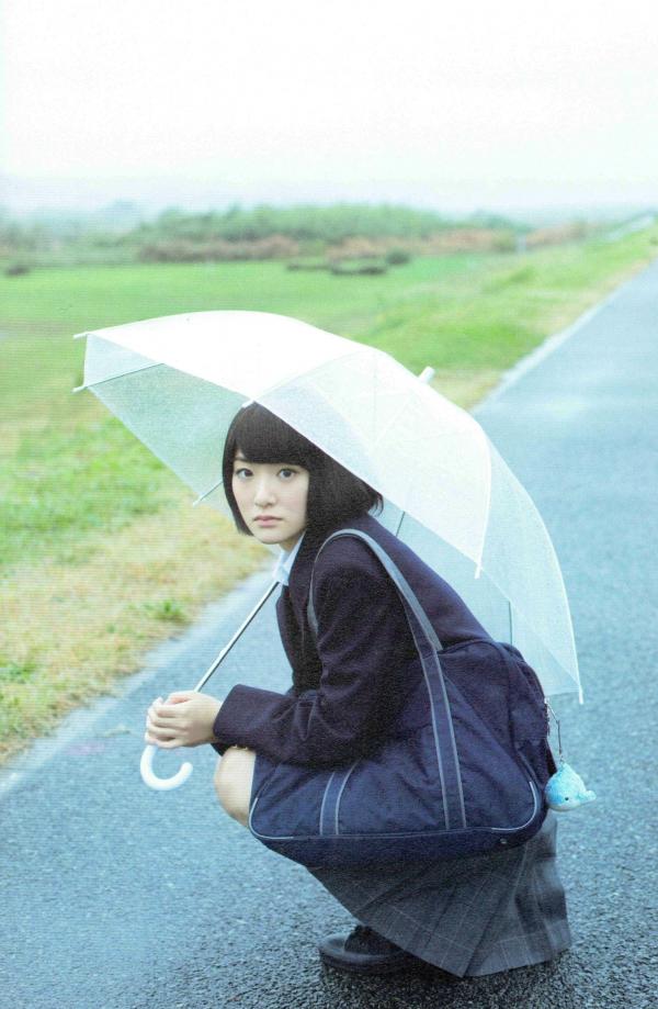 生駒里奈 生驹里奈  生驹里奈《君の足跡》写真精选：海边校园清纯校服主题，元气少女治愈系影像第64张图片