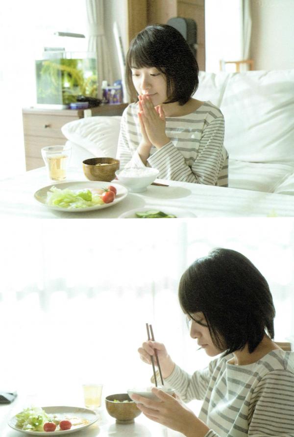 生駒里奈 生驹里奈  生驹里奈《君の足跡》写真精选：海边校园清纯校服主题，元气少女治愈系影像第72张图片