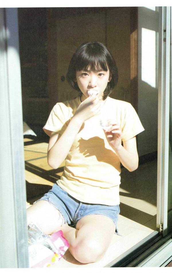 生駒里奈 生驹里奈  生驹里奈《君の足跡》写真精选：海边校园清纯校服主题，元气少女治愈系影像第75张图片