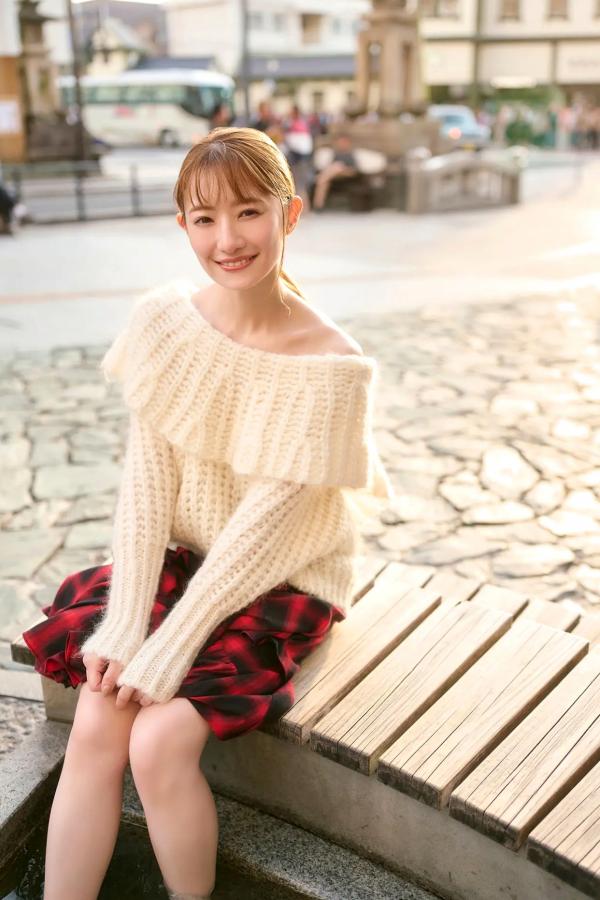 中田花奈   中田花奈《花ほころぶ》海边比基尼与温泉湿身清纯性感写真第79张图片