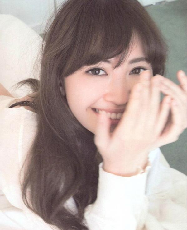小嶋陽菜 小岛阳菜  PB写真集_小嶋陽菜《Dou Suru どうする？》泳池黑丝诱惑与湿身写真，尽显气质女神性感风采 [142P]第90张图片