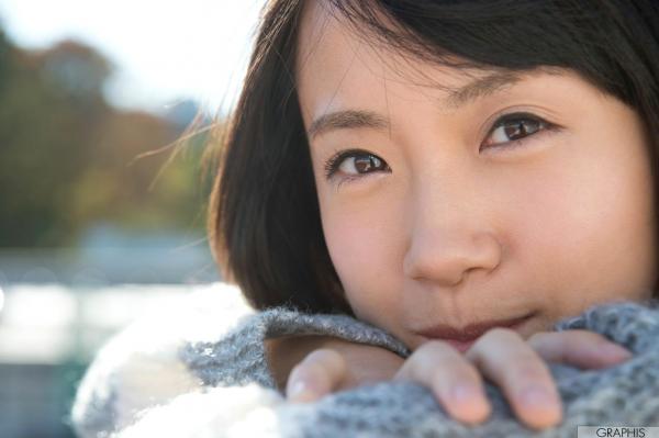 長瀬麻美 长濑麻美  Graphis写真集：长濑麻美(Asami Nagase)清纯少女户外写真，尽显温柔治愈之美第1张图片