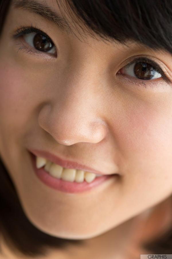 長瀬麻美 长濑麻美  Graphis写真集：长濑麻美(Asami Nagase)清纯少女户外写真，尽显温柔治愈之美第3张图片