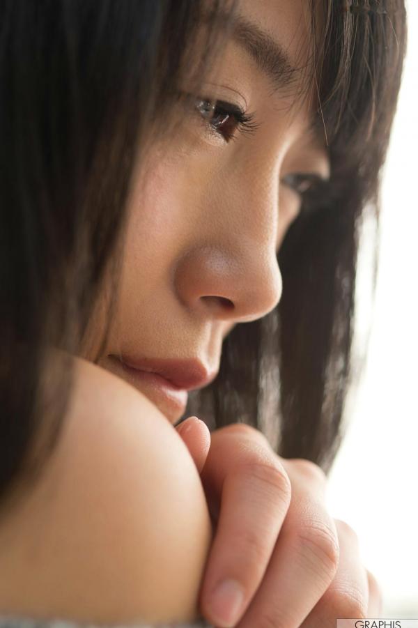 長瀬麻美 长濑麻美  Graphis写真集：长濑麻美(Asami Nagase)清纯少女户外写真，尽显温柔治愈之美第6张图片