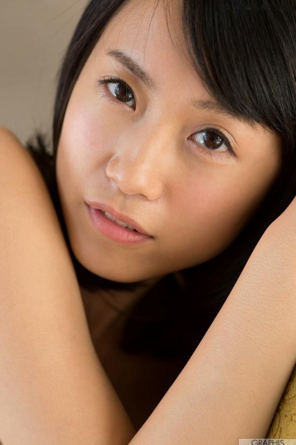 長瀬麻美 长濑麻美  Graphis写真集：长濑麻美(Asami Nagase)清纯少女户外写真，尽显温柔治愈之美第9张图片