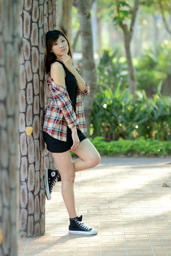林茉晶 茉晶  台湾正妹_ 林茉晶《南港公園》写真集校园制服户外清新街拍精选第3张图片