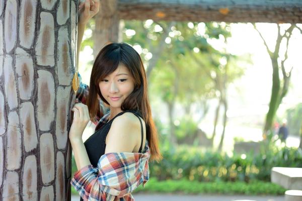 林茉晶 茉晶  台湾正妹_ 林茉晶《南港公園》写真集校园制服户外清新街拍精选第9张图片