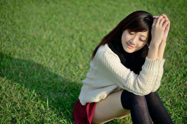 林茉晶 茉晶  台湾正妹_ 林茉晶《南港公園》写真集校园制服户外清新街拍精选第13张图片