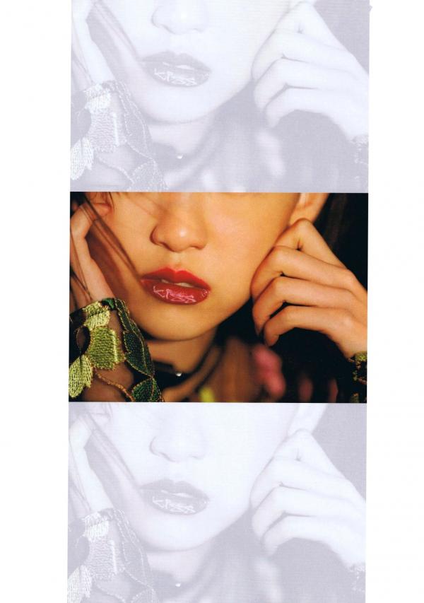 堀未央奈   PB写真集_堀未央奈《君らしさ》：私房居家时尚与高清沙漠户外美拍第87张图片