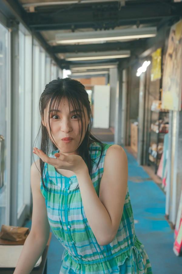 相楽伊織 相乐伊织 《相楽伊織 - more and more》日本女神泳池比基尼与清爽私房写真集第6张图片