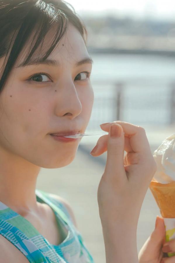相楽伊織 相乐伊织 《相楽伊織 - more and more》日本女神泳池比基尼与清爽私房写真集第7张图片
