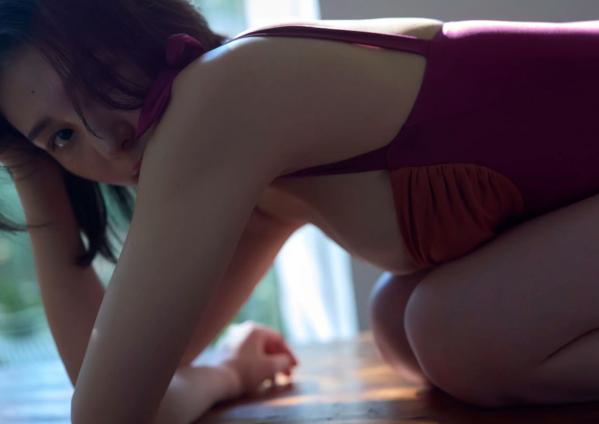相楽伊織 相乐伊织  相乐伊织 - 背中から抱きしめて，清新短发女神私房写真，性感比基尼秀曼妙身材，诱惑泳装美图精选第30张图片