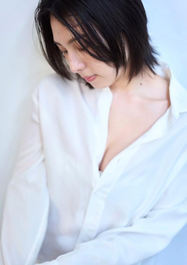 相楽伊織 相乐伊织  相乐伊织 - 背中から抱きしめて，清新短发女神私房写真，性感比基尼秀曼妙身材，诱惑泳装美图精选第37张图片