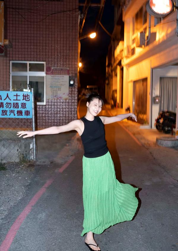 相楽伊織 相乐伊织  相楽伊織 - RE浮泳夢 - FEM All Another Edition - 清新短发泳装写真，海边花丛浪漫柔情，撩人气质迷人曲线，性感私房大片第55张图片