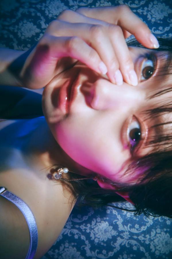 北野瑠華 北野瑠华 《北野瑠華 - Shape of My Heart》复古内衣美腿与机车野性性感写真第74张图片