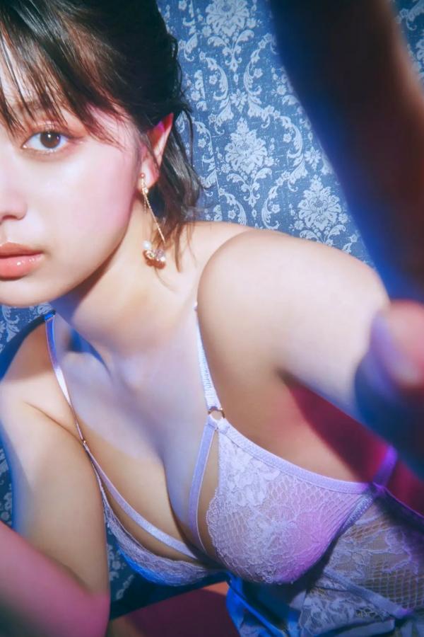 北野瑠華 北野瑠华 《北野瑠華 - Shape of My Heart》复古内衣美腿与机车野性性感写真第77张图片