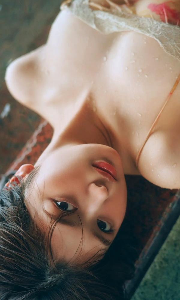 北野瑠華 北野瑠华  北野瑠華 - 特別な距離～prologue～ 湿身诱惑写真，性感泳装美腿私房照第10张图片