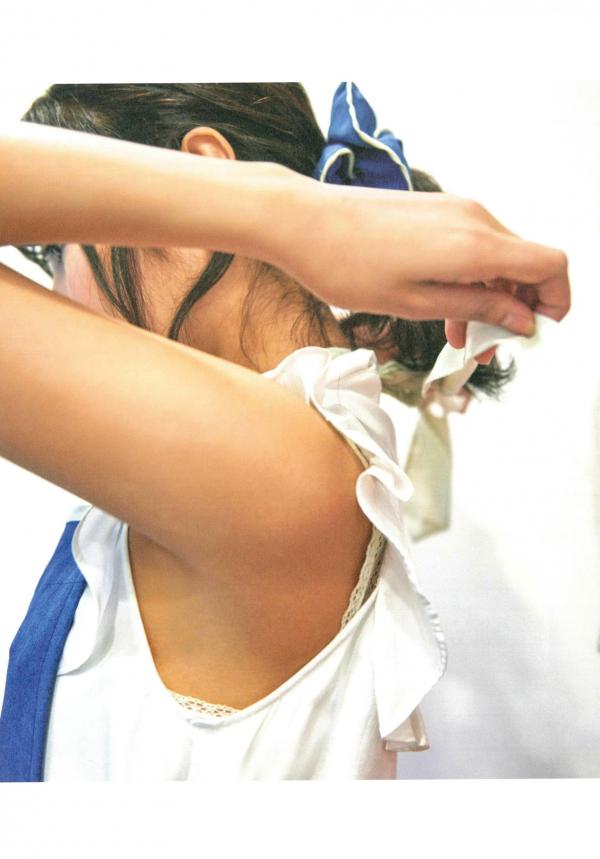 惣田紗莉渚 惣田纱莉渚  惣田纱莉渚首部写真集《うらばなし》，清纯芭蕾舞装练功房写真，展现柔美身姿与清新气质，精选114P第14张图片
