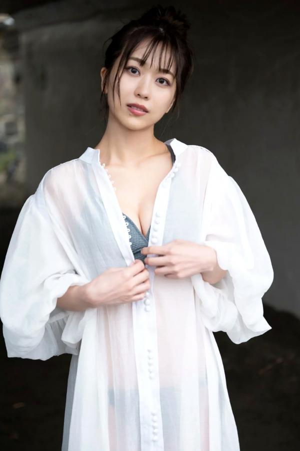 篠崎彩奈 筱崎彩奈 篠崎彩奈 - 濡れ肌をあたためて：日本清纯女神室内性感内衣与户外湿身私房写真第13张图片