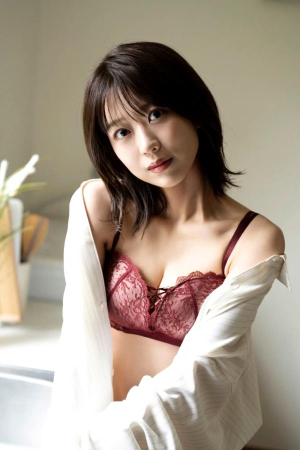 篠崎彩奈 筱崎彩奈 篠崎彩奈 - 彼シャツのぬくもり 日系性感家居内衣私房照第1张图片