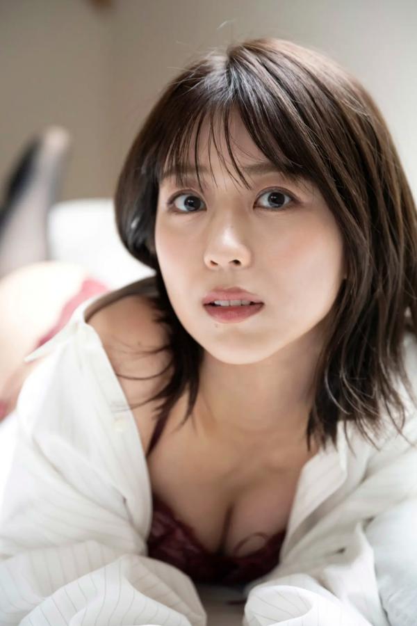 篠崎彩奈 筱崎彩奈 篠崎彩奈 - 彼シャツのぬくもり 日系性感家居内衣私房照第5张图片