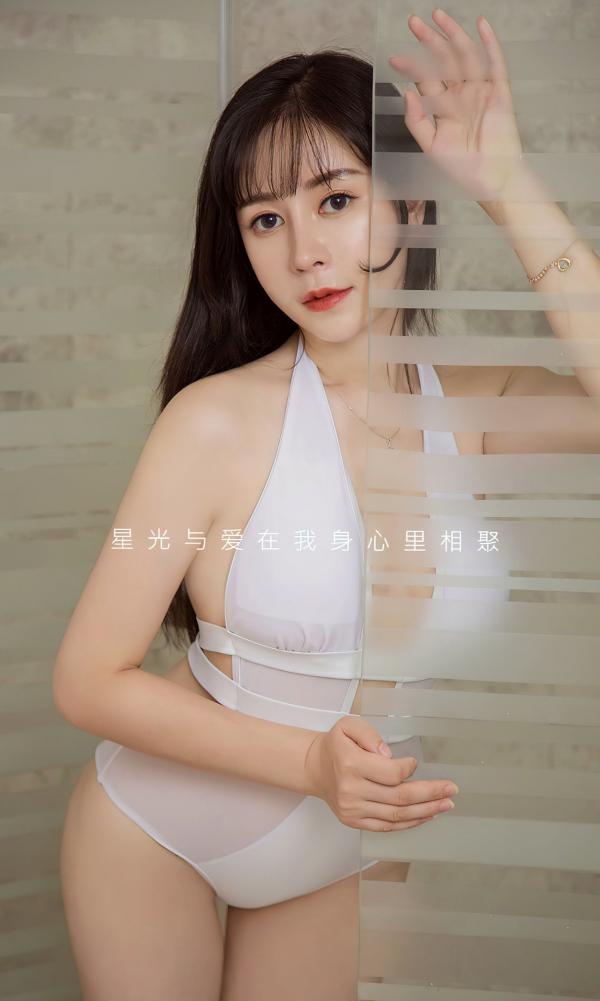 李霈柔   UGirls尤果圈模特小雨《星光与爱》：极品白皙身材，白色镂空泳衣浴室私房写真，性感撩人女神第2张图片