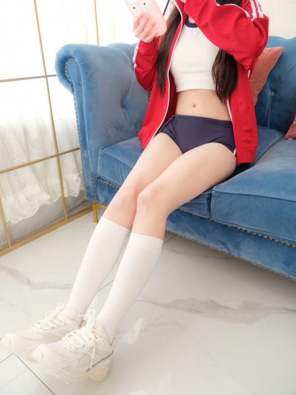 Xiao En En 小恩  紧急企划-小恩体操服白丝诱惑-居家运动风清纯女神大胆写真-VIP大尺度合集第3张图片