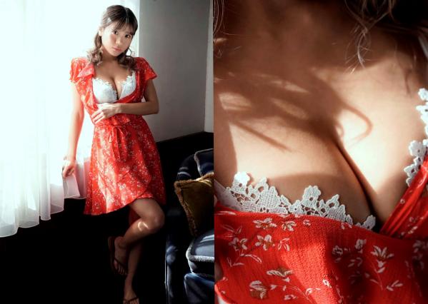 葉月あや 叶月彩  Exciting Girls 葉月あや高清写真集 Vol.1：性感紧身蓝裙与大胆白色蕾丝连体衣，尽显极致诱惑曲线与御姐魅力第4张图片