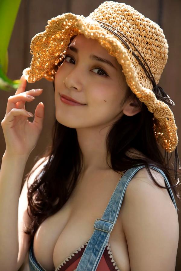 都丸紗也華 都丸纱也华 都丸紗也華《bloom》阳光户外与性感内衣私房写真第3张图片