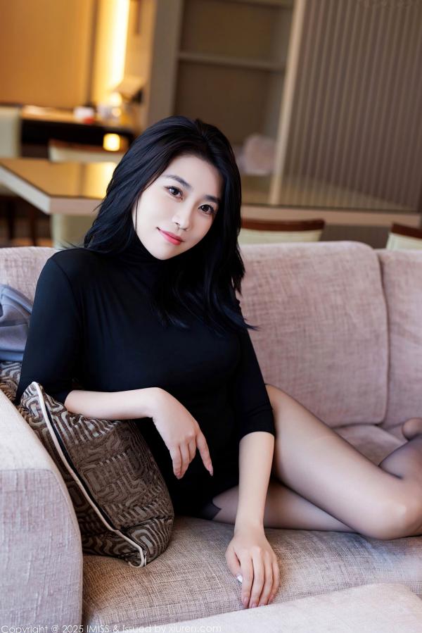 许诺Sabrina   IMiss爱蜜社-794-许诺Sabrina-黑色OL职场制服诱惑-黑丝美腿浴室私房写真-无圣光大尺度第33张图片