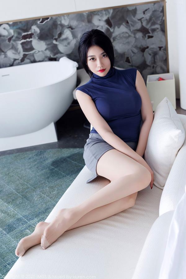 许诺Sabrina   IMiss爱蜜社-789-许诺Sabrina-灰色包臀裙OL制服诱惑-私房丝袜美腿-2025.04.16-无圣光大尺度第14张图片