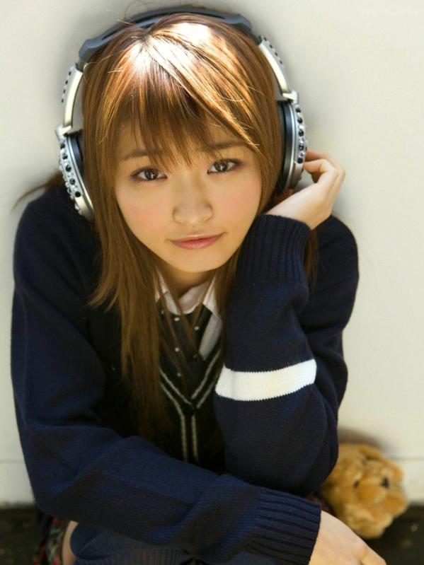 岡本玲 冈本玲  Sabra_岡本玲《SING OUT 伝説の元》 写真集 青春校园制服风写真，灵动少女的治愈系瞬间第7张图片