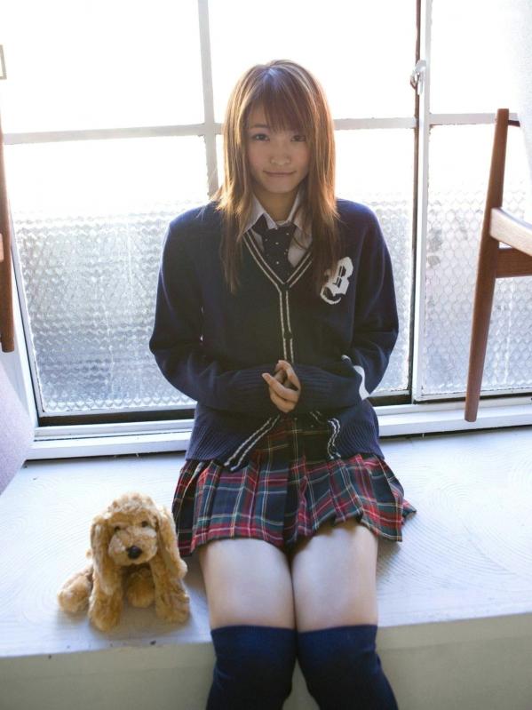 岡本玲 冈本玲  Sabra_岡本玲《SING OUT 伝説の元》 写真集 青春校园制服风写真，灵动少女的治愈系瞬间第10张图片