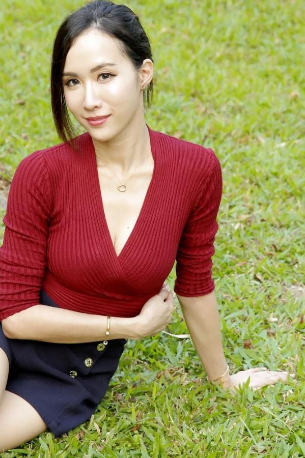 曾妍希 妍希  曾妍希- 成熟女人系列之白嫩丰满第103张图片