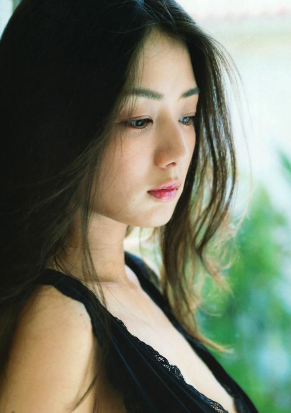 片山萌美   PB写真集_片山萌美《人魚》：清新私房与户外野性魅力写真[97P]第7张图片